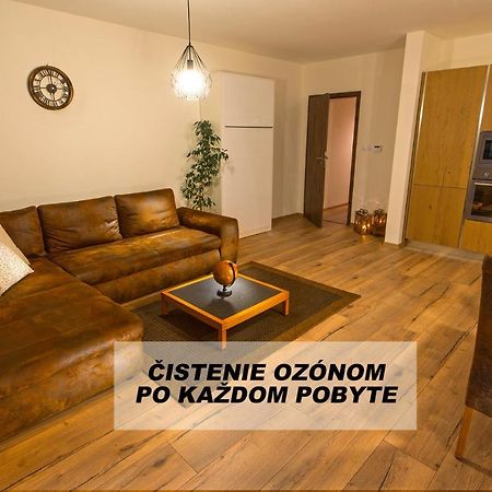 A-Partman Sk - Main Square - Private Parking - Mountain View - Top Floor - 82 M2 Poprad Exterior foto